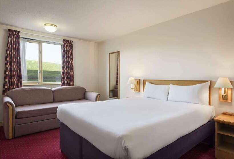 בית מלון כפרי Days Inn Tewkesbury
