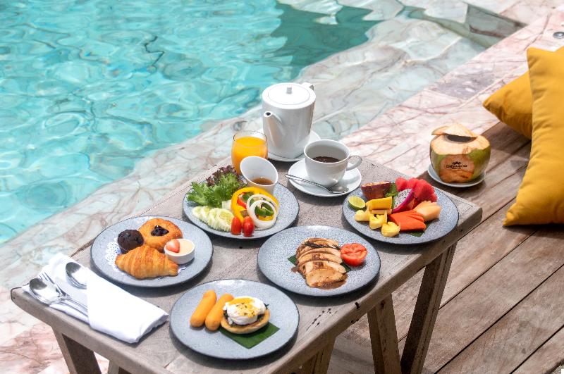 Hotel Devasom Khao Lak Beach Resort & Villas