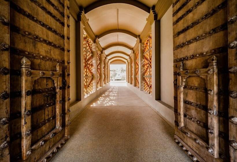 Hotel Devasom Khao Lak Beach Resort & Villas