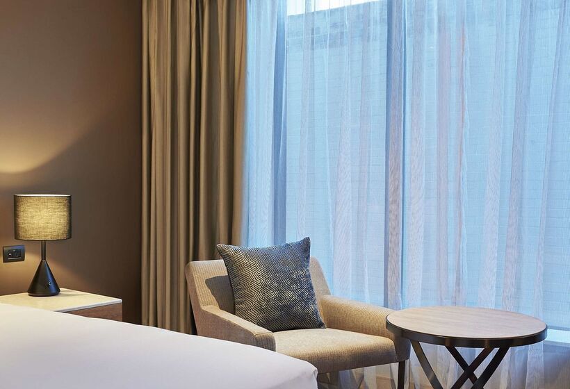 هتل Doubletree By Hilton Perth Northbridge