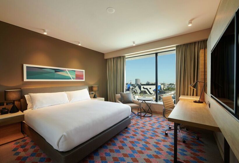 هتل Doubletree By Hilton Perth Northbridge