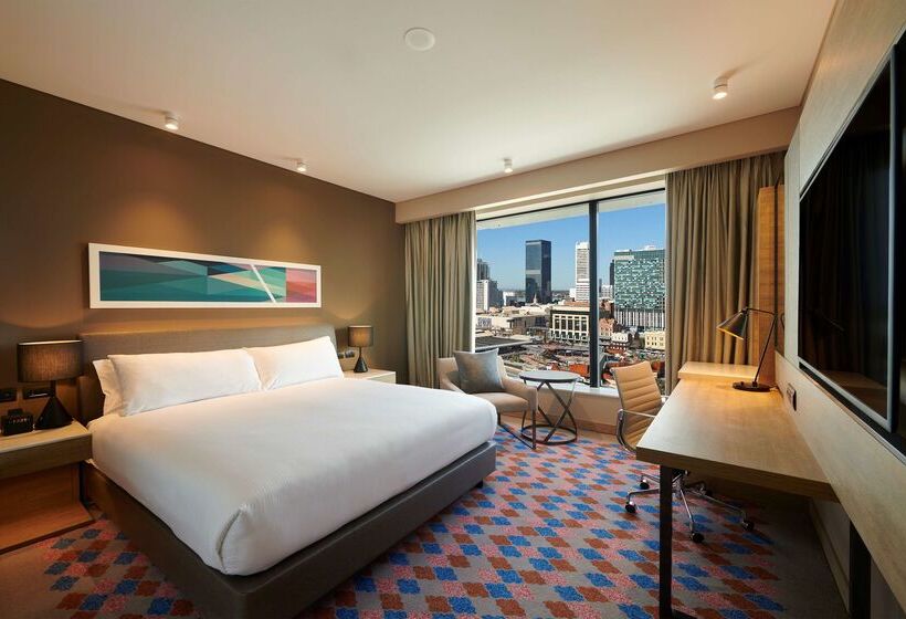 هتل Doubletree By Hilton Perth Northbridge