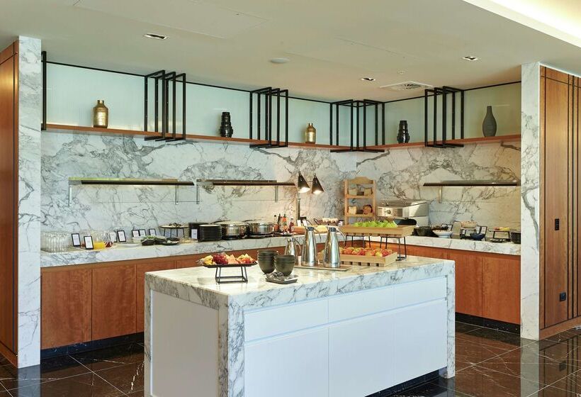 هتل Doubletree By Hilton Perth Northbridge