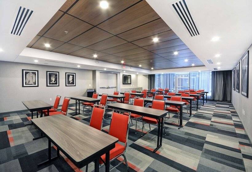 فندق Homewood Suites By Hilton Athens Downtown University Area