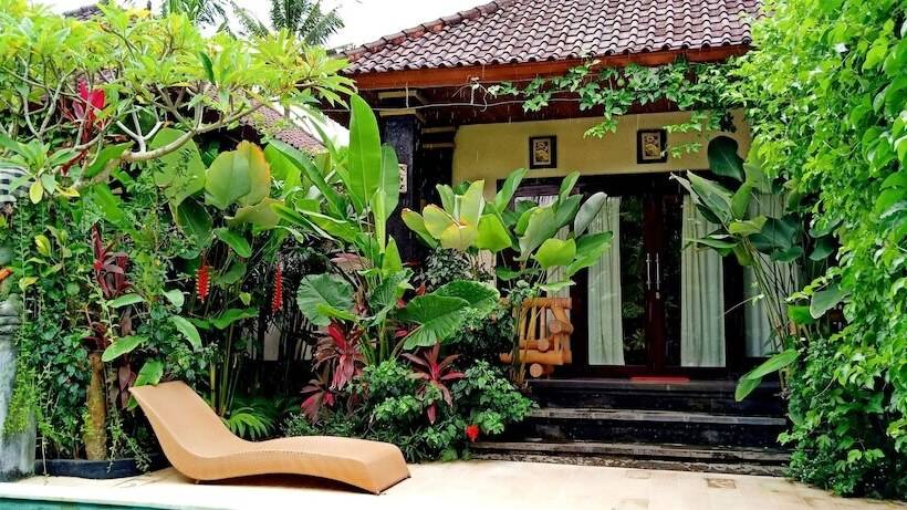 住宿加早餐  Baliwid Villa Ubud