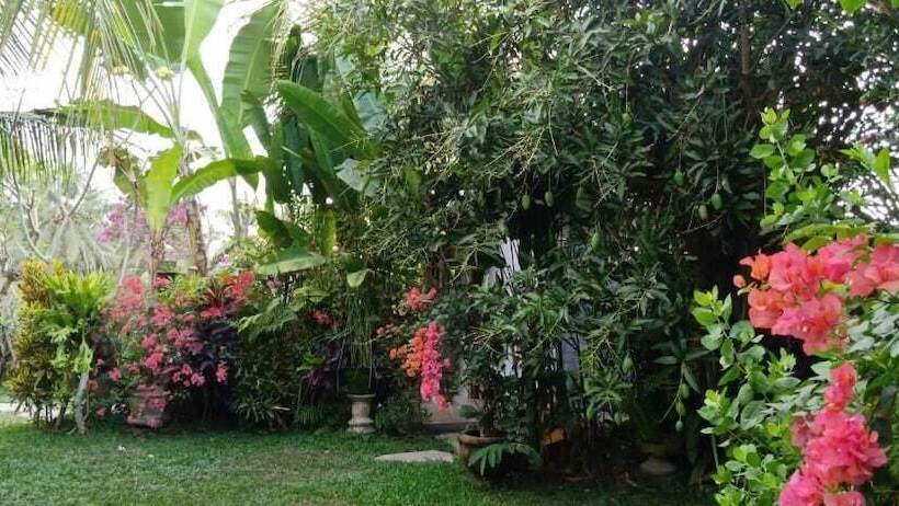 住宿加早餐  Baliwid Villa Ubud