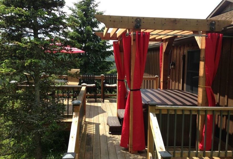 住宿加早餐  Bear Lodges & 131 Main Street