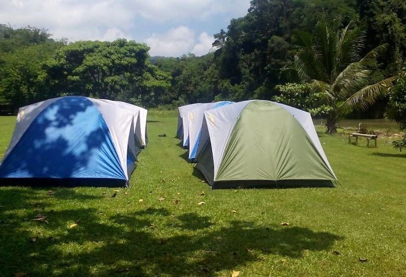 مبيت وإفطار Kiulu Riverside Chalet