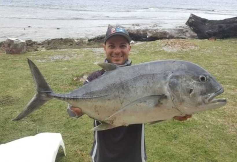 هتل Blue Bay Resort