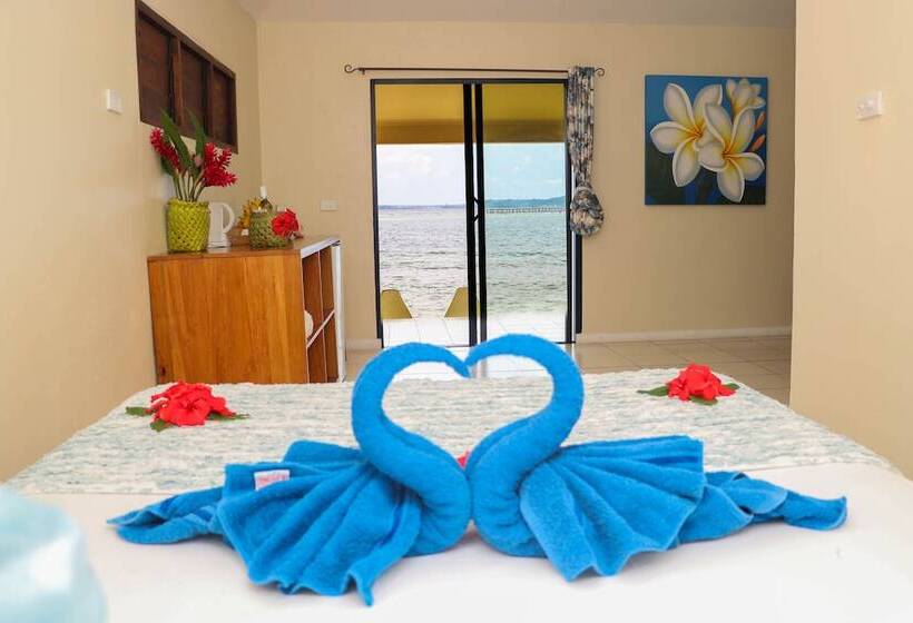 هتل Blue Bay Resort