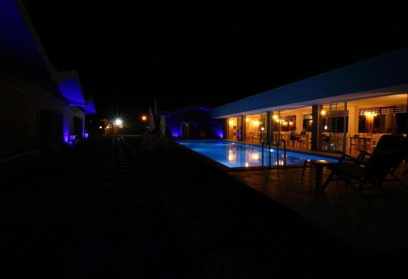 La Vida Otel