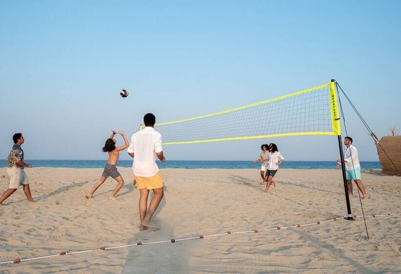 هتل Regency Sealine Camp