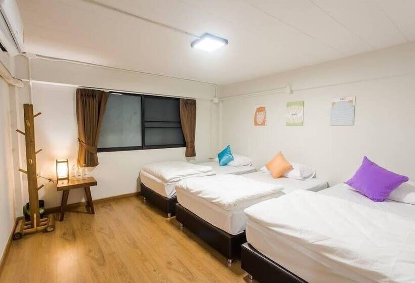 בית מלון כפרי Soft Dormtel Night Bazaar