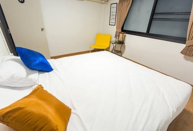 בית מלון כפרי Soft Dormtel Night Bazaar