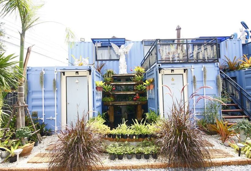 בית מלון כפרי Vimaan Navy Resort