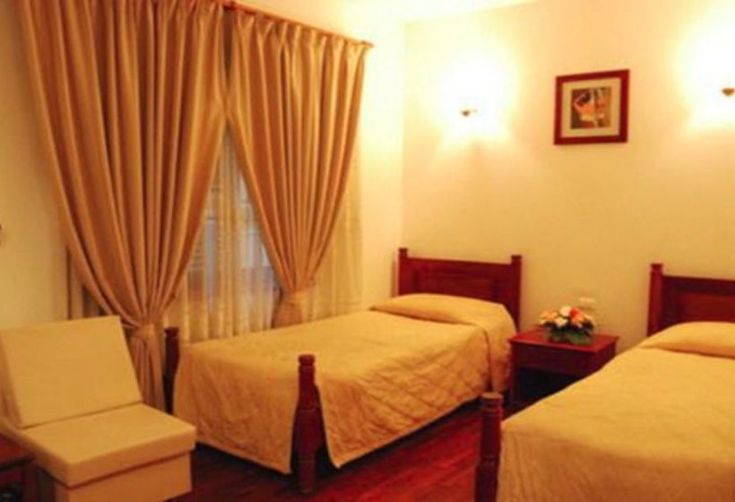 پانسیون Vayakorn House