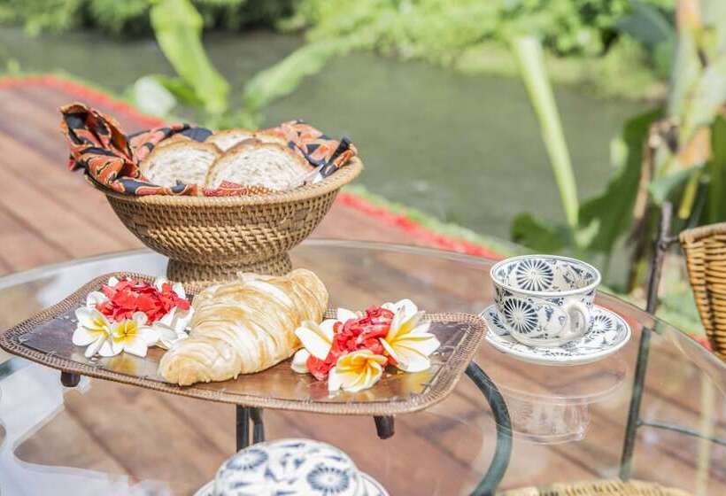 리조트 Avalon Ubud Villas