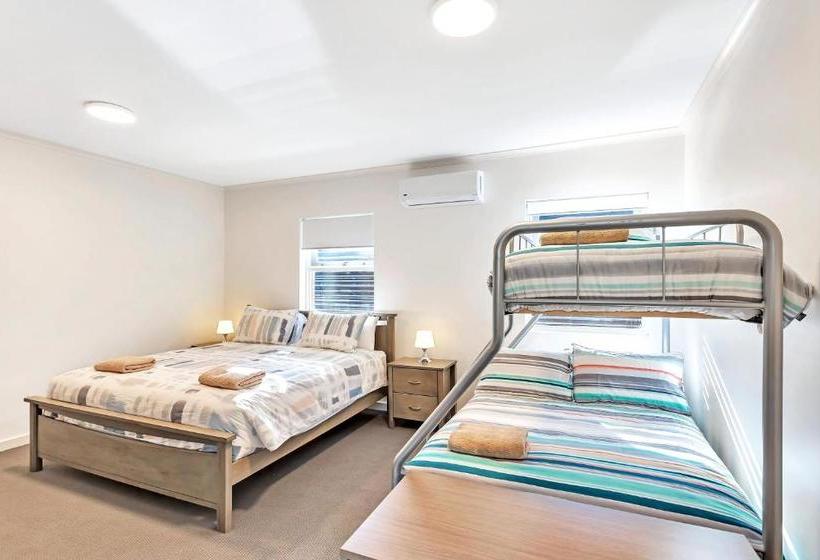 Unwind At The Bunkhouse