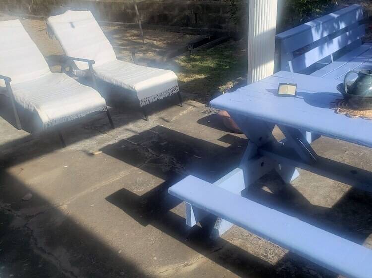 تختخواب و صبحانه A Private Room In Paradise, Vieux Fort