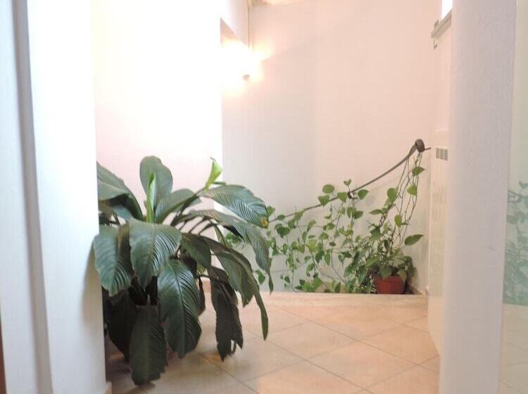 فندق Albergo Ristorante Pizzeria La Bocca Di Bacco