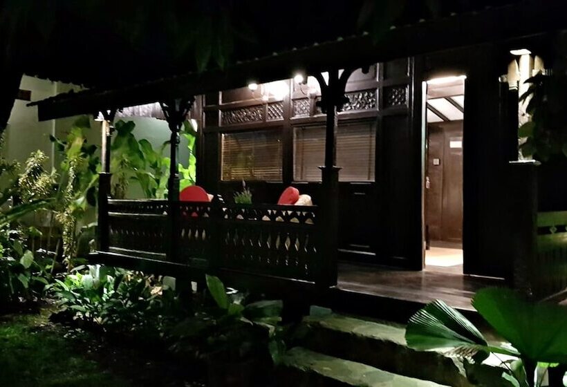 호텔 Canvas Escape Resort