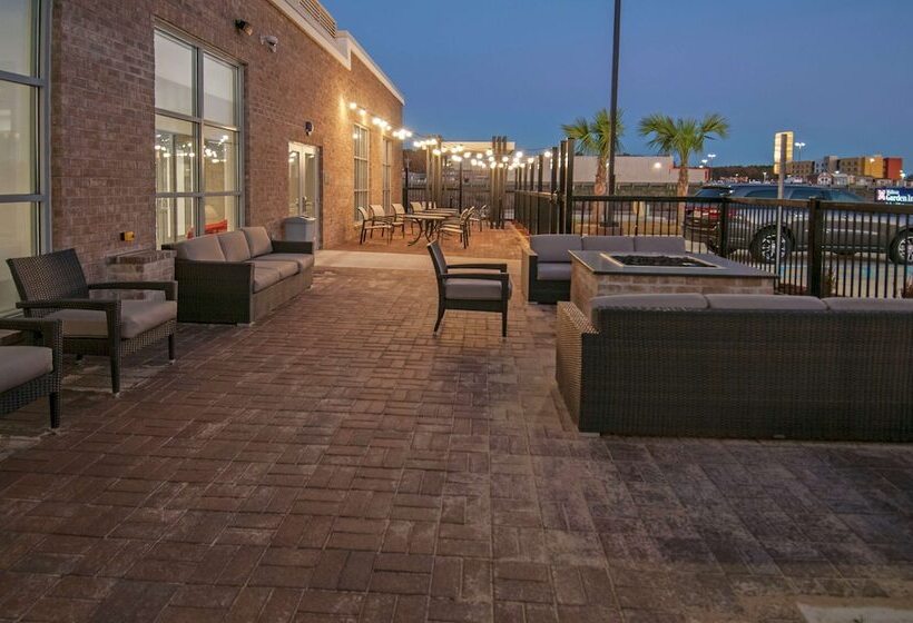 בית מלון כפרי Hilton Garden Inn Jackson/clinton
