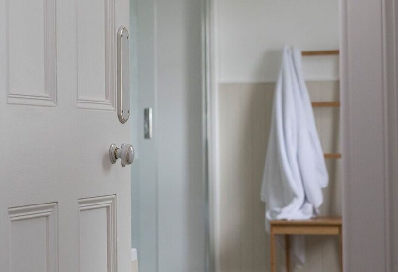 بنسيون Linndhu House