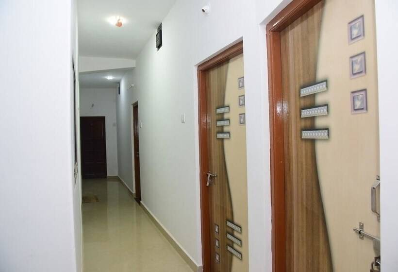 بنسيون Nirvaah Room Siolim Ac