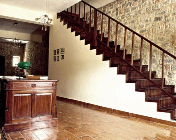 پانسیون Vlyhada Guesthouse