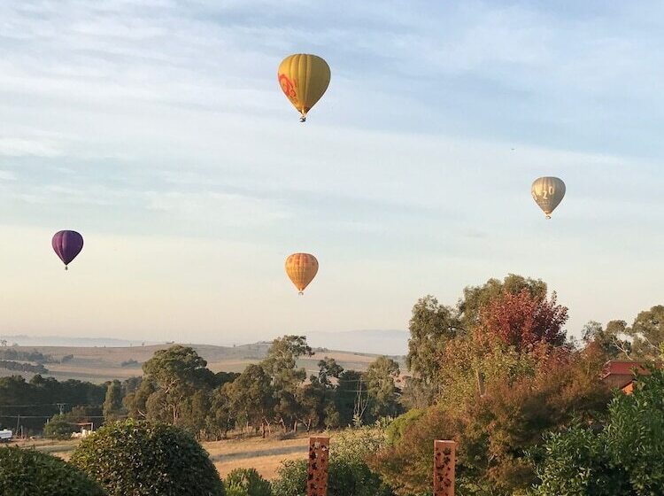 Bed and Breakfast The Studio  Yarra Valley