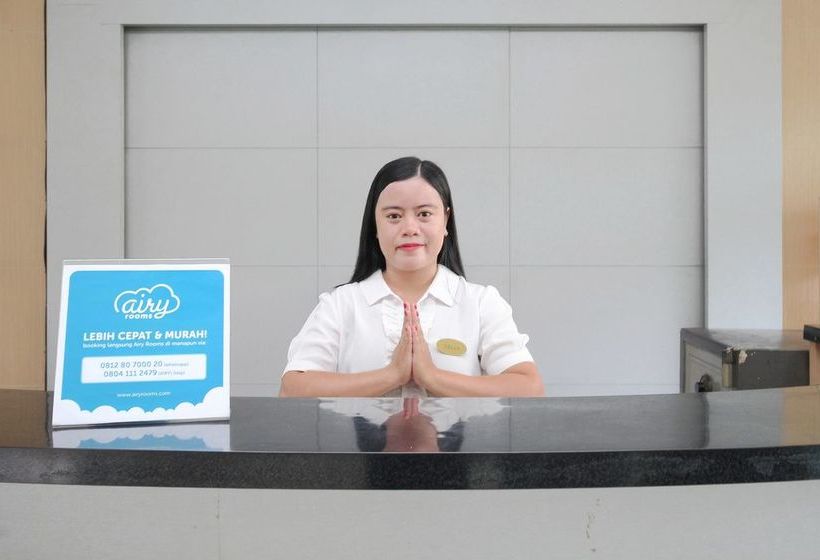 ホテル Airy S Parman 28 Palu