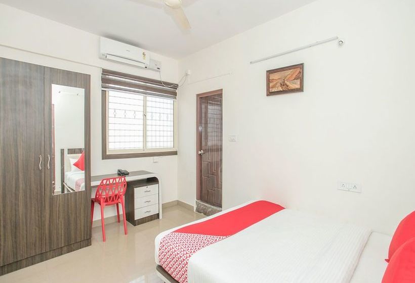 酒店 Oyo 13745 Cmn Stay