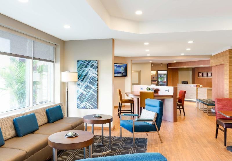 בית מלון כפרי Towneplace By Marriott Suites Clarksville