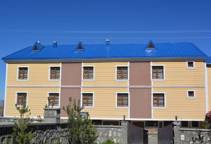 Sarikamis Kar Otel