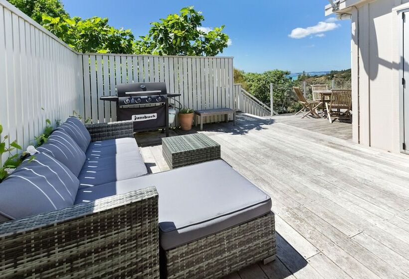 Tiri Cottage   Seaviews In Oneroa