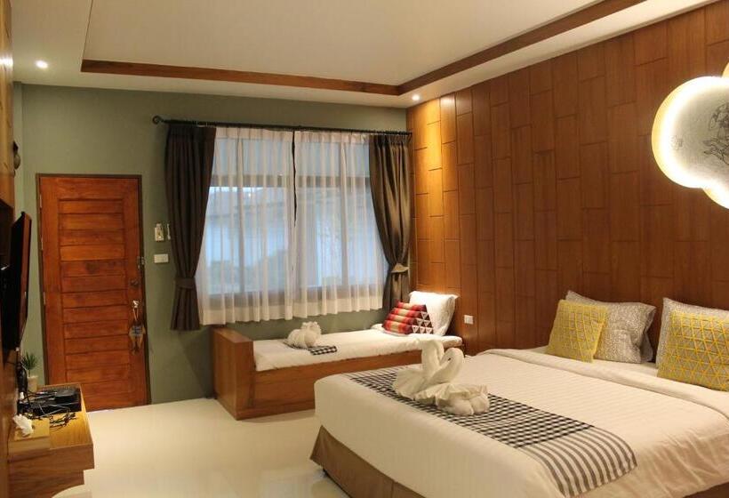 فندق Koh Ngai Paradise Beach