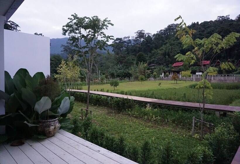 هتل Villa De View Chiang Dao