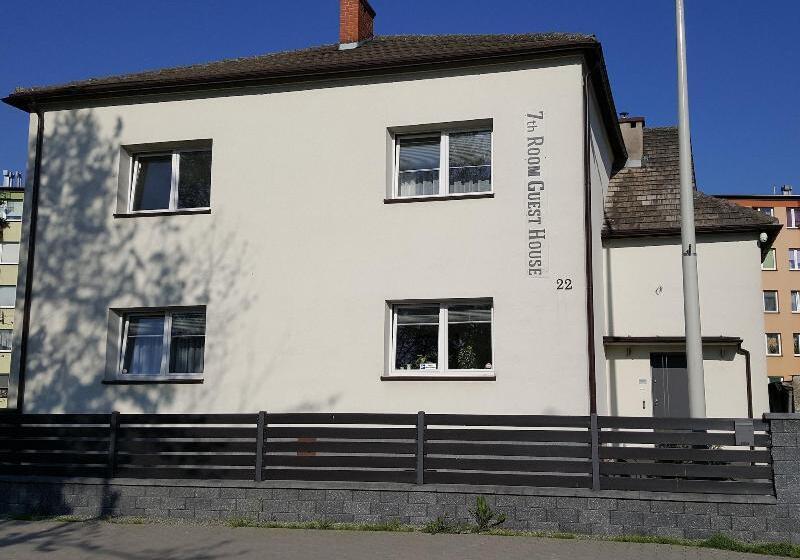 Пансион 7th Room Guest House