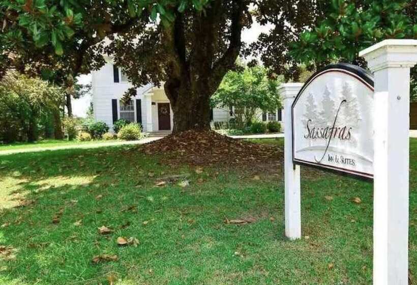 مبيت وإفطار Sassafras Inn