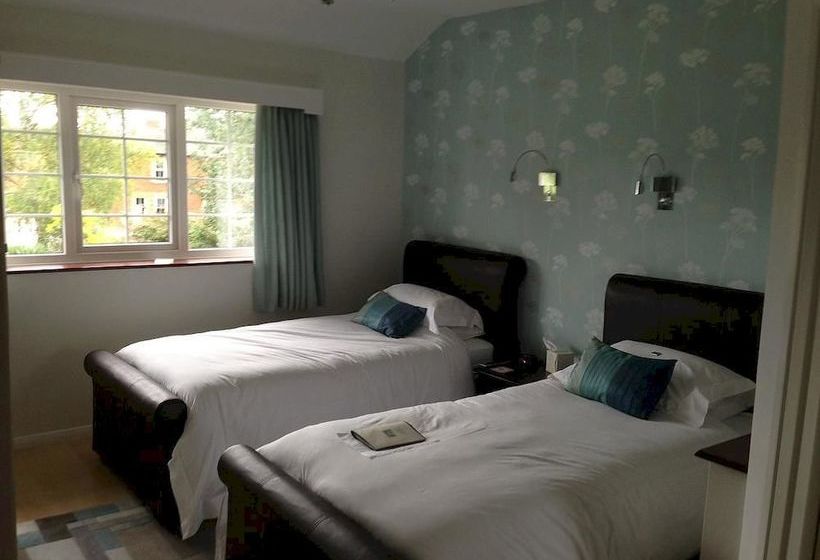 Bed and Breakfast Silverstone Guest House