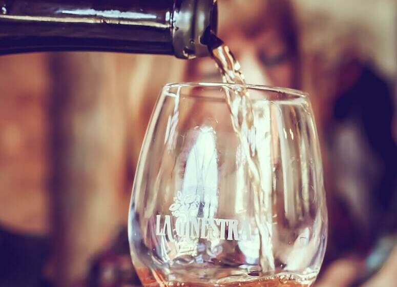 فندق Bio Agriturismo La Ginestra