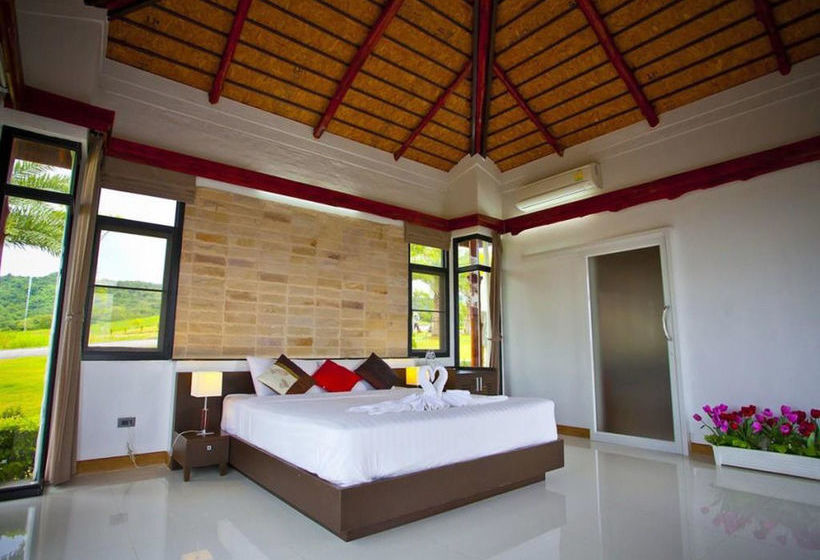 Hotel Chantara Valley Resort