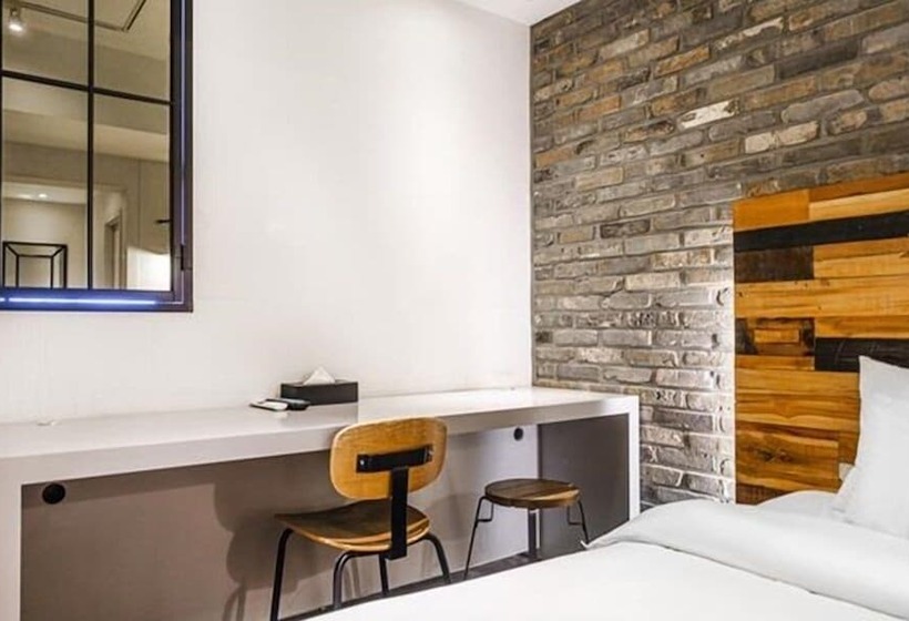 Hotel Yaja Siheung Jeongwang Branch