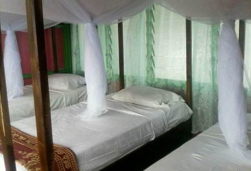 هتل Anita S Beach Bungalows Lalomanu