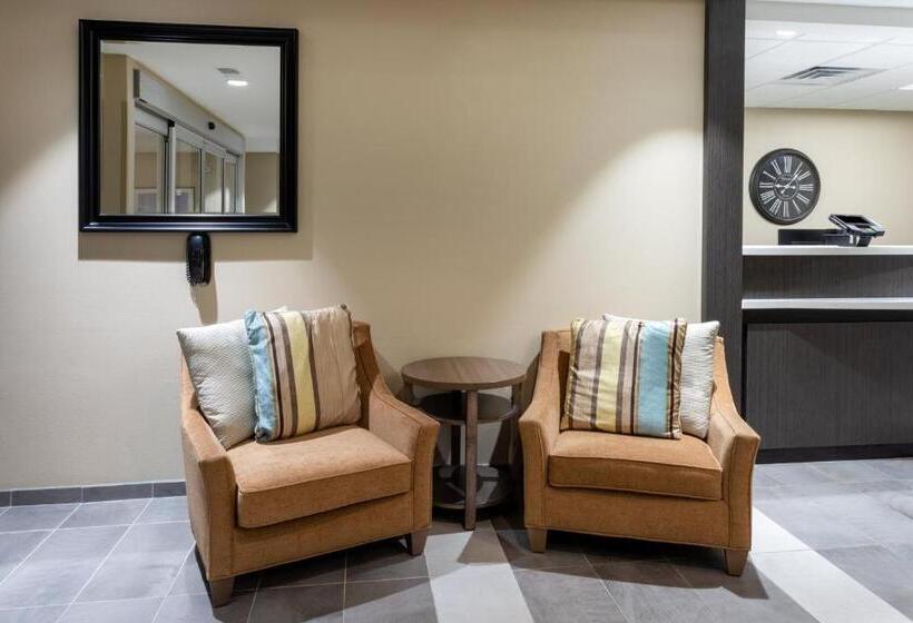 Отель Candlewood Suites   Rochester Mayo Clinic Area