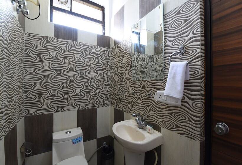 فندق Dev Villa Guest House