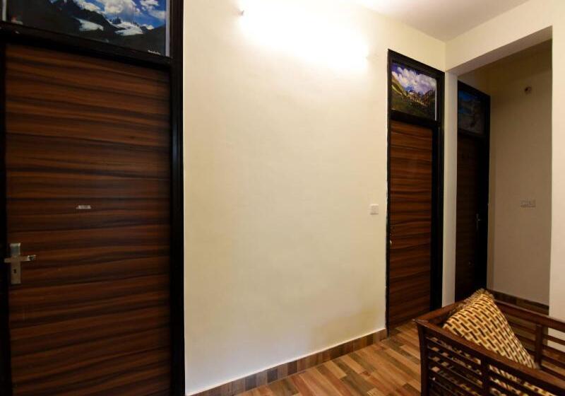 فندق Dev Villa Guest House