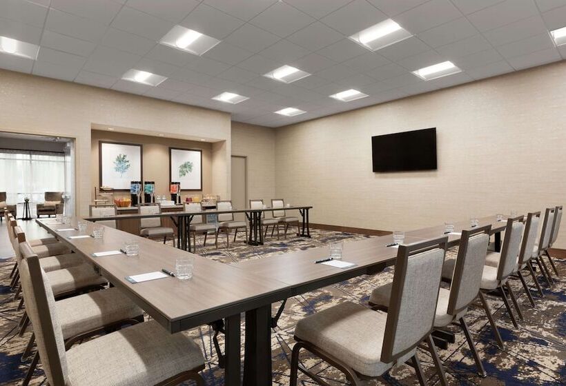ホテル Homewood Suites By Hilton Albany Crossgates Mall, Ny