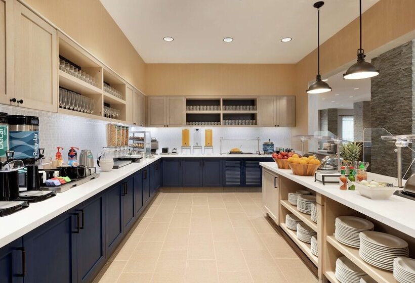 ホテル Homewood Suites By Hilton Albany Crossgates Mall, Ny