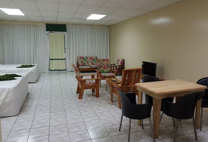 هتل Nia Mall Apartments